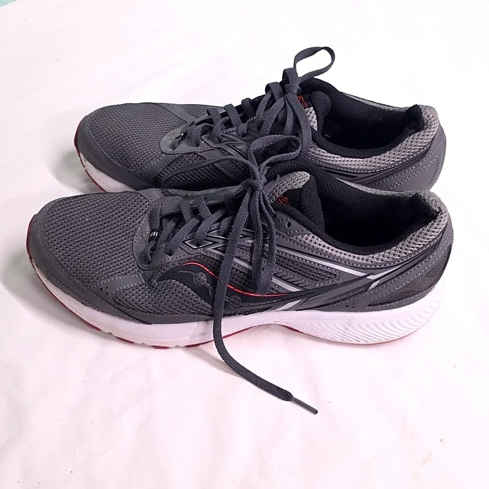 Saucony Cohesion 14 Running Shoes Mens 11 Grey Black Red S20628-2 Mesh Sneaker